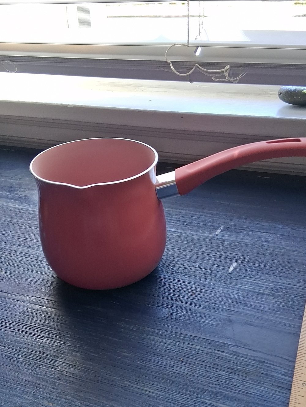 Hamilton Beach Pink Pouring Pot with Ergonomic Handle